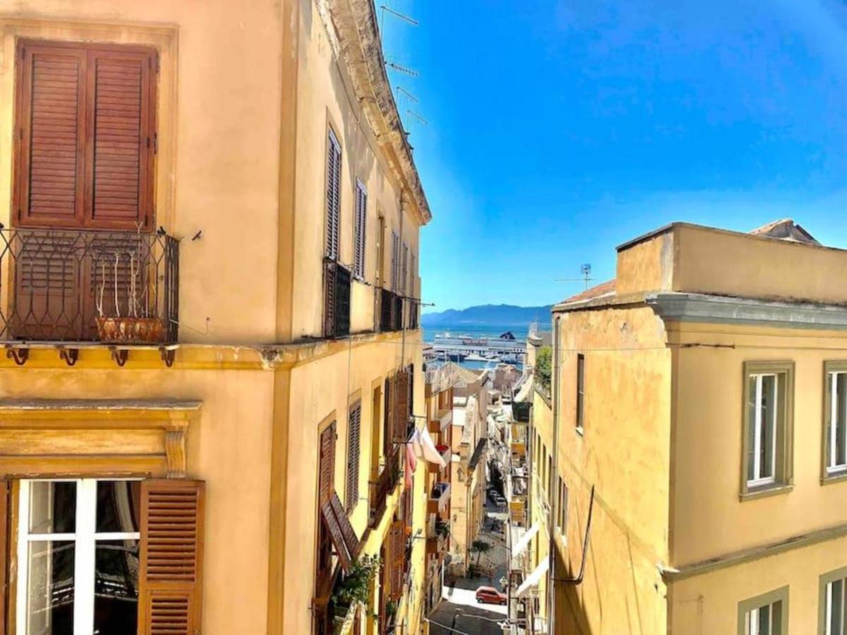 Appartamento Cagliari Centro Con Vista Sul Porto Ngoại thất bức ảnh
